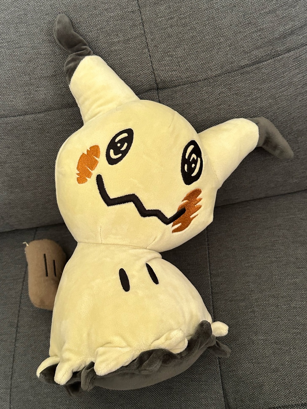 Pokémon Mimikyu plush toy